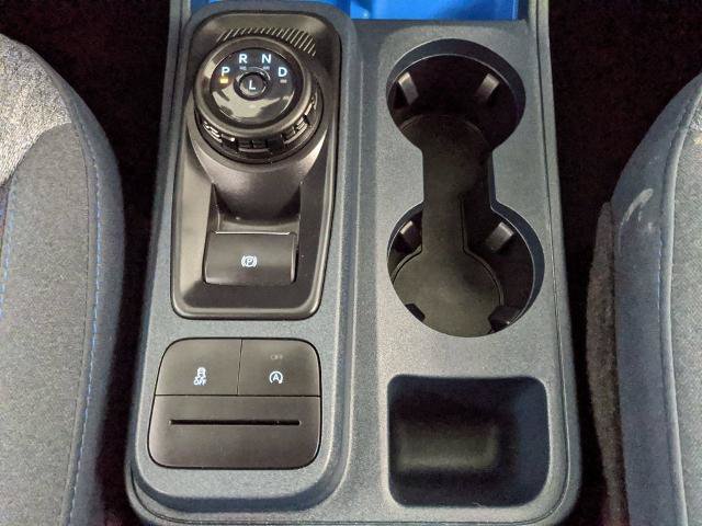 Certified 2025 Ford Maverick XLT w/ Equipment Group 302A AWD/4WD image 9
