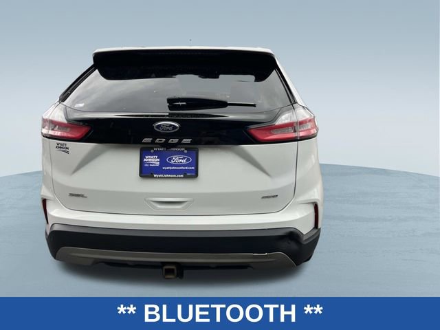 Certified 2022 Ford Edge SEL w/ Convenience Package AWD/4WD image 4