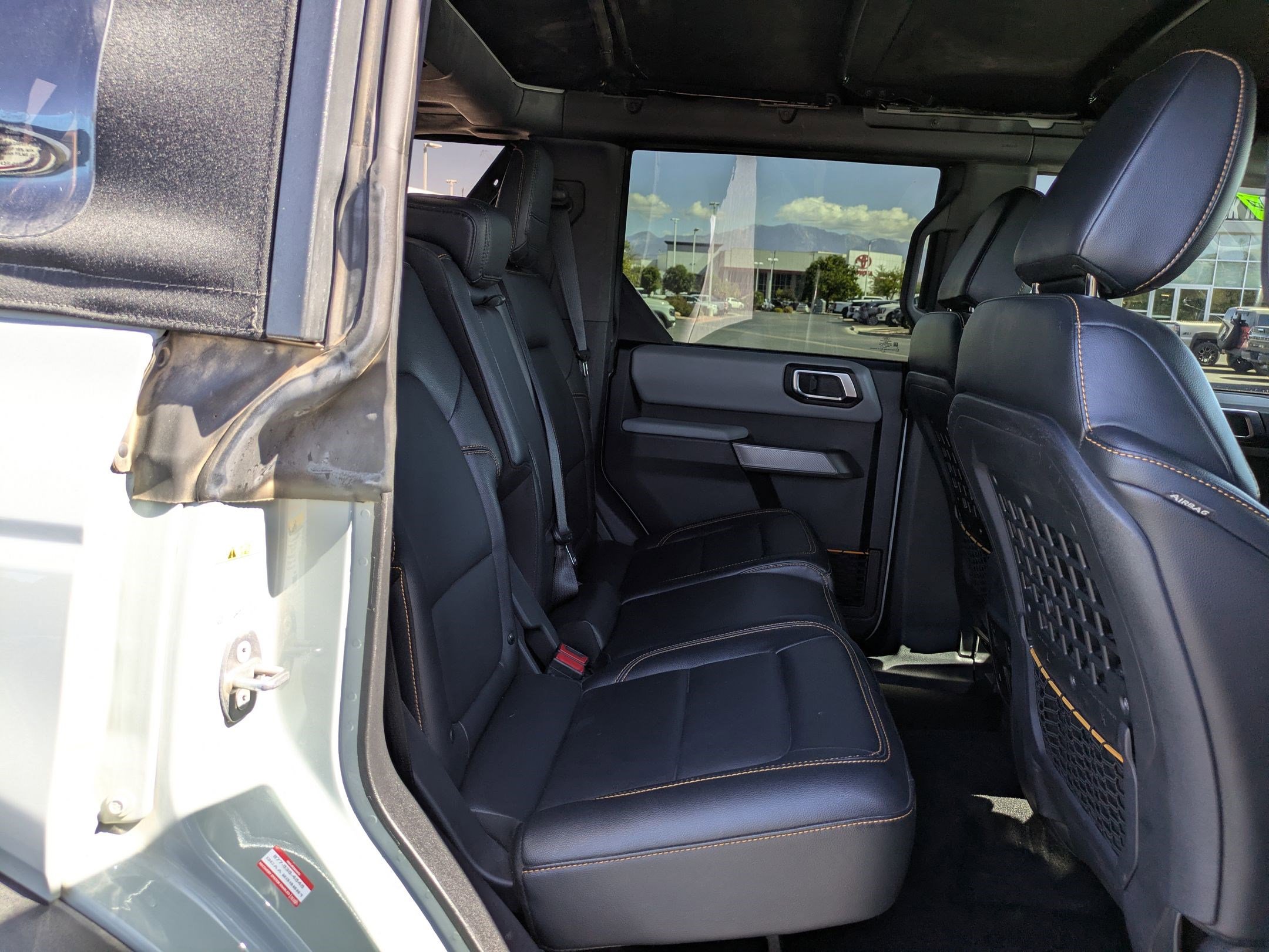 Certified 2022 Ford Bronco Badlands AWD/4WD image 31