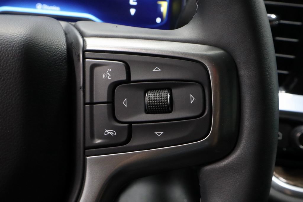 Used 2024 Chevrolet Silverado 1500 LT image 29