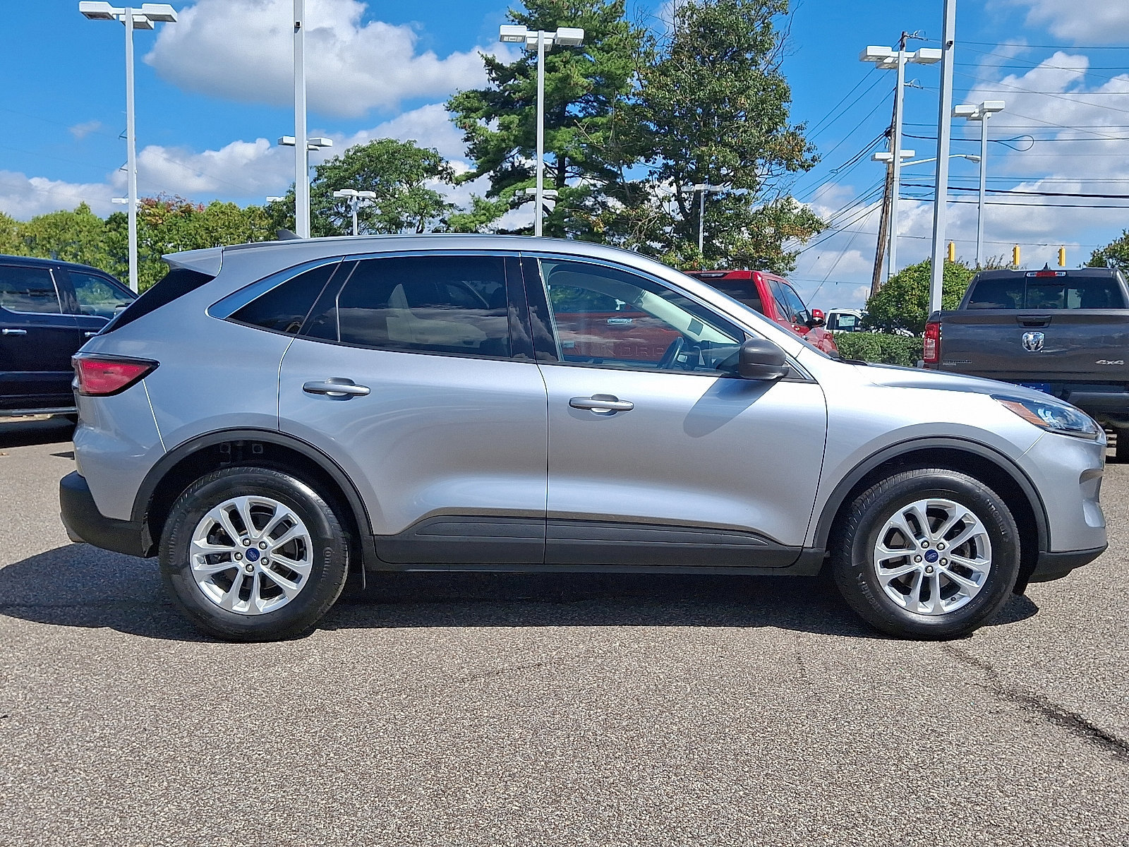 Certified 2022 Ford Escape SE w/ Convenience Package image 9