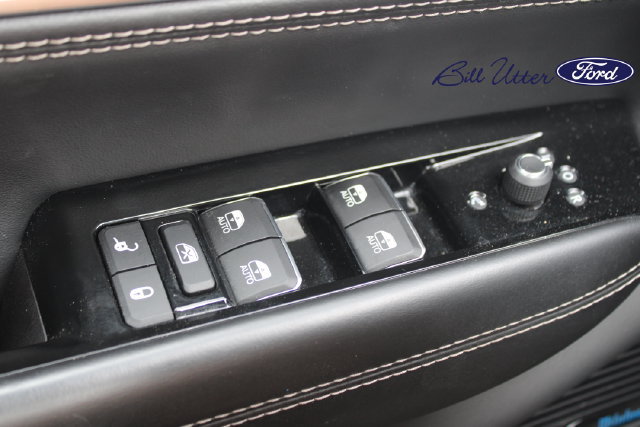 Used 2024 Jeep Grand Wagoneer L Series II w/ Quick Order Packagew 28T AWD/4WD image 24