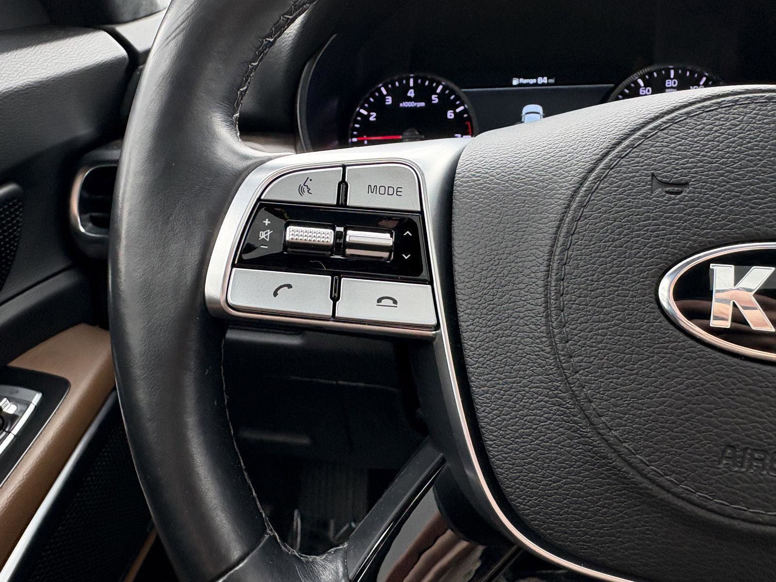 Used 2020 Kia Telluride SX w/ SX Prestige Package image 10