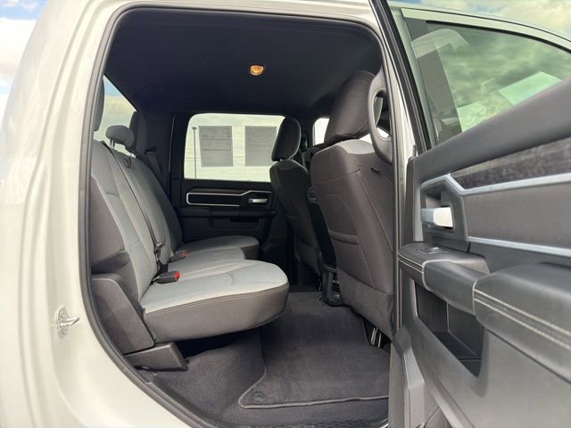 Used 2024 RAM 3500 Big Horn image 19