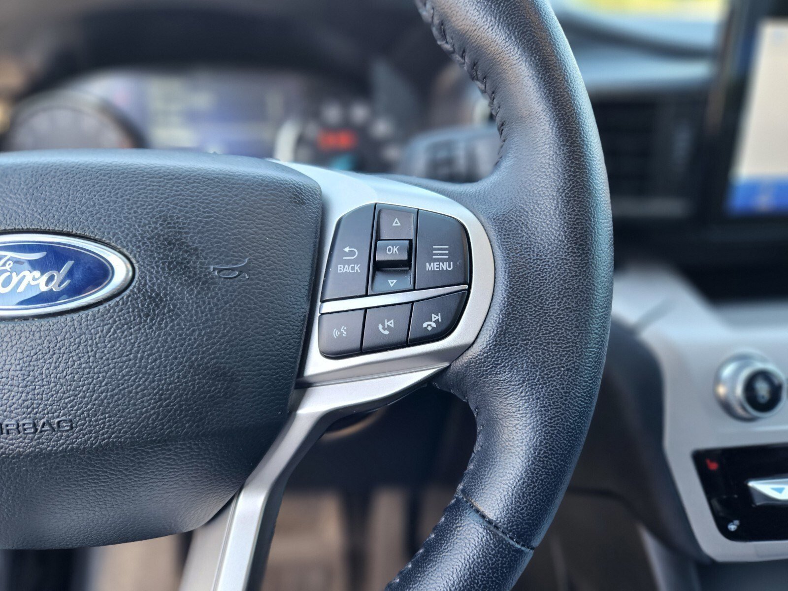 Certified 2023 Ford Explorer XLT w/ Equipment Group 202A image 29