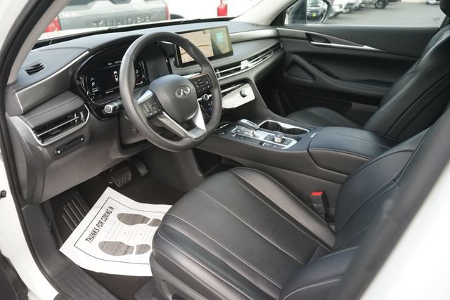 Used 2024 INFINITI QX60 Luxe FWD image 8