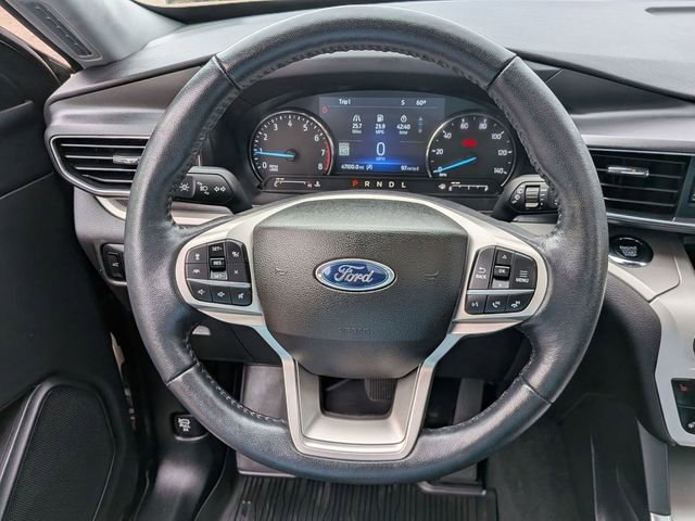 Certified 2023 Ford Explorer XLT w/ Equipment Group 202A AWD/4WD image 19
