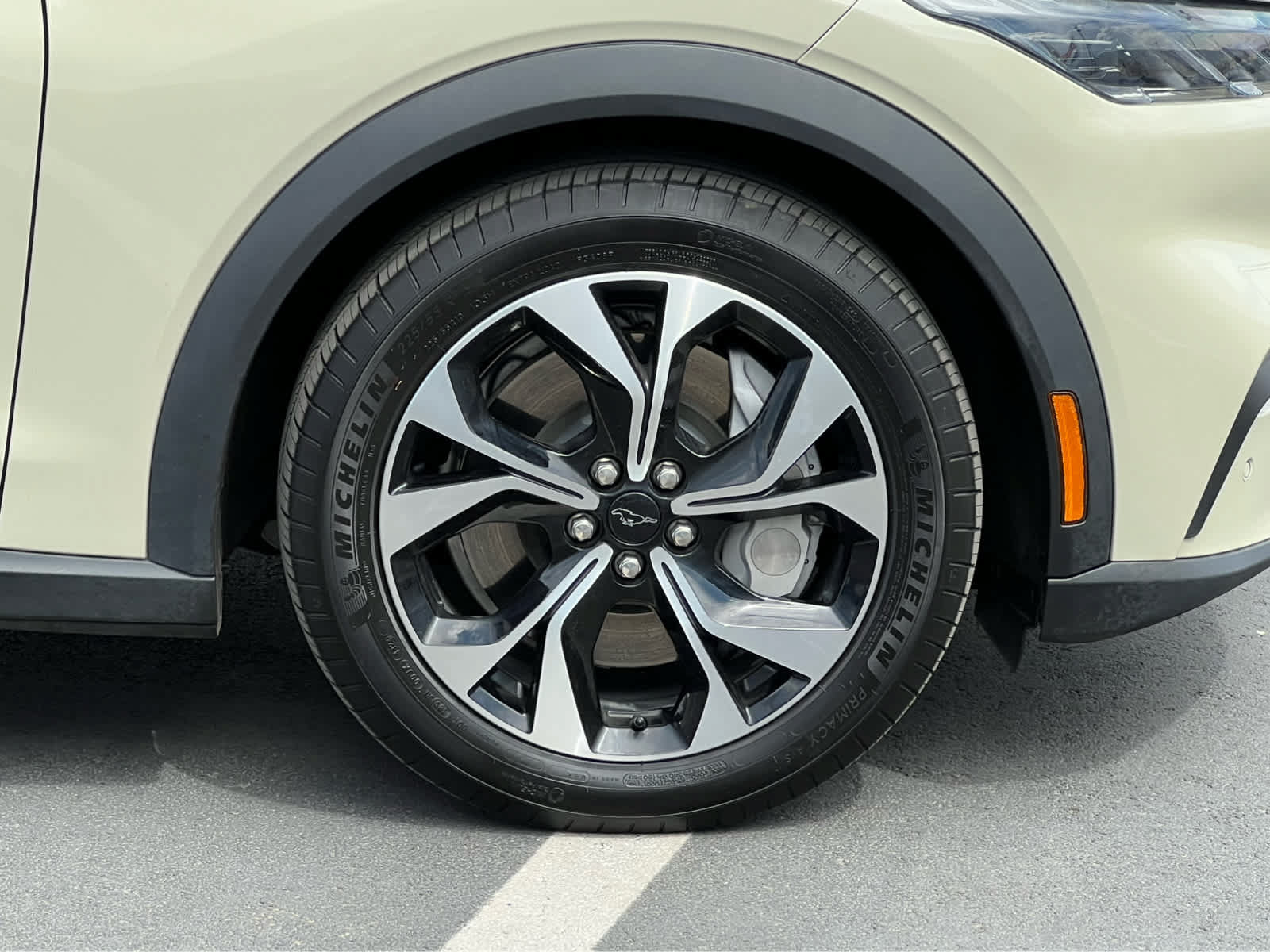 Certified 2025 Ford Mustang Mach-E Select AWD/4WD image 16