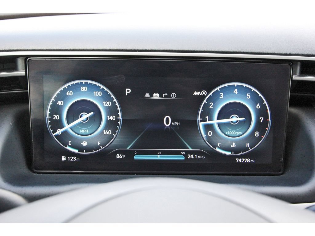 Used 2023 Hyundai Tucson Limited FWD image 15
