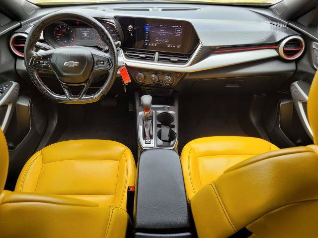 Used 2024 Chevrolet Trax RS w/ Driver Confidence Package FWD image 14