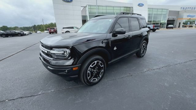 Certified 2024 Ford Bronco Sport Outer Banks w/ Tech Package AWD/4WD image 4
