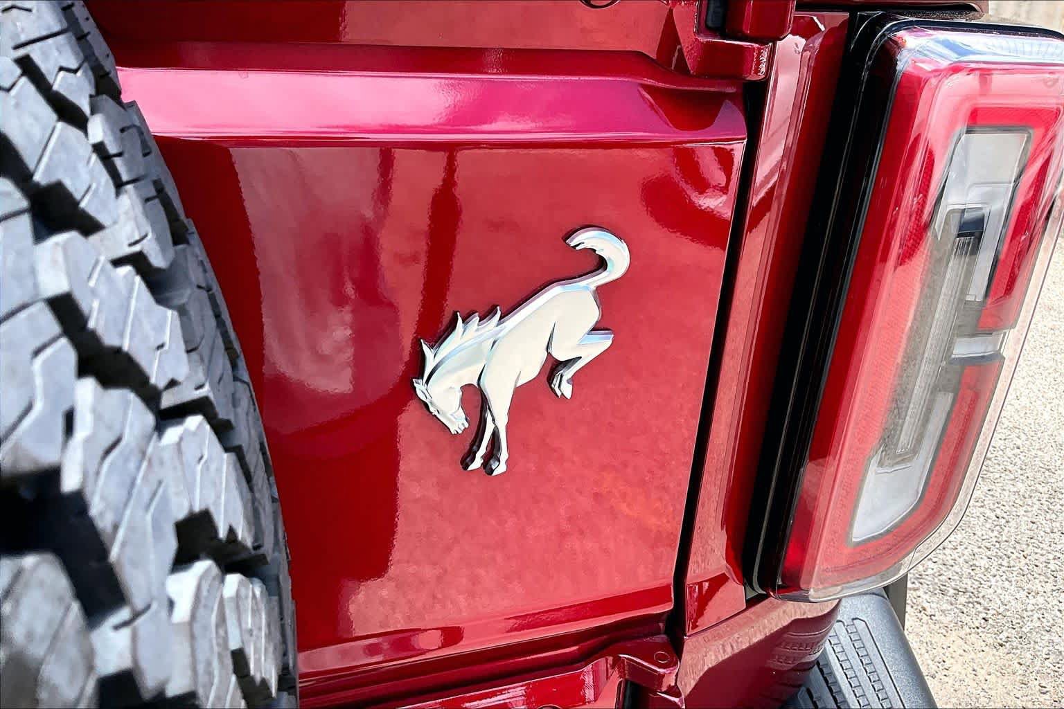 Certified 2025 Ford Bronco Badlands AWD/4WD image 10