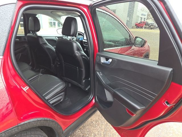 Certified 2025 Ford Escape SE w/ PHEV Premium Package FWD image 48