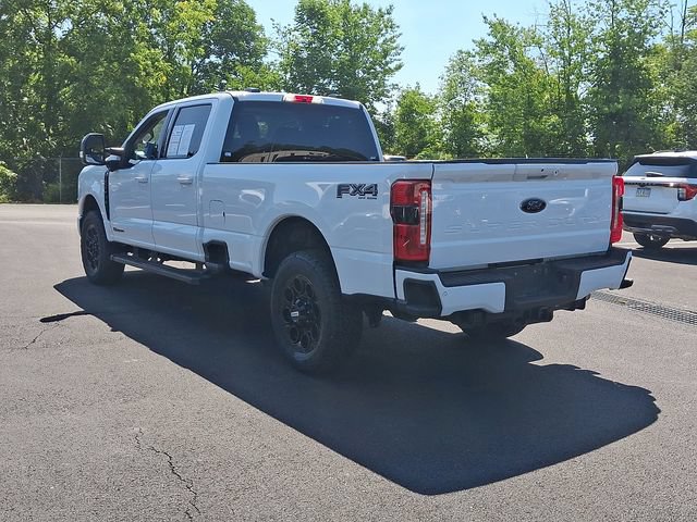 Certified 2025 Ford F250 XLT w/ Black Appearance Package AWD/4WD image 9