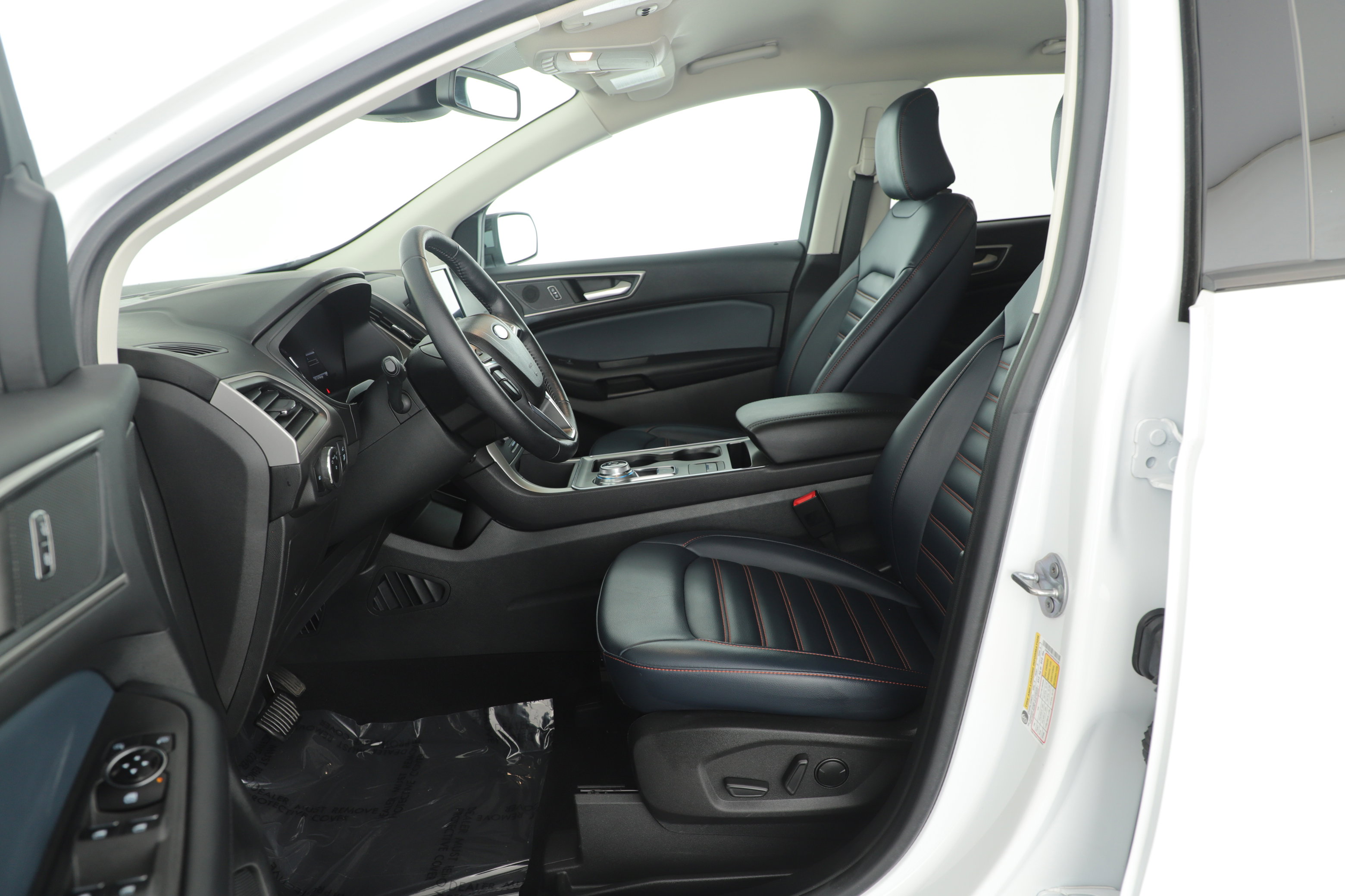 Certified 2023 Ford Edge SEL w/ Sport Appearance Package AWD/4WD image 12