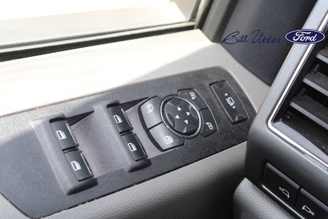 Certified 2020 Ford F250 XLT w/ XLT Premium Package AWD/4WD image 20