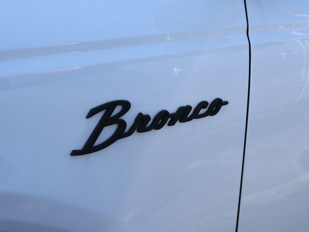 Certified 2022 Ford Bronco Wildtrak image 19