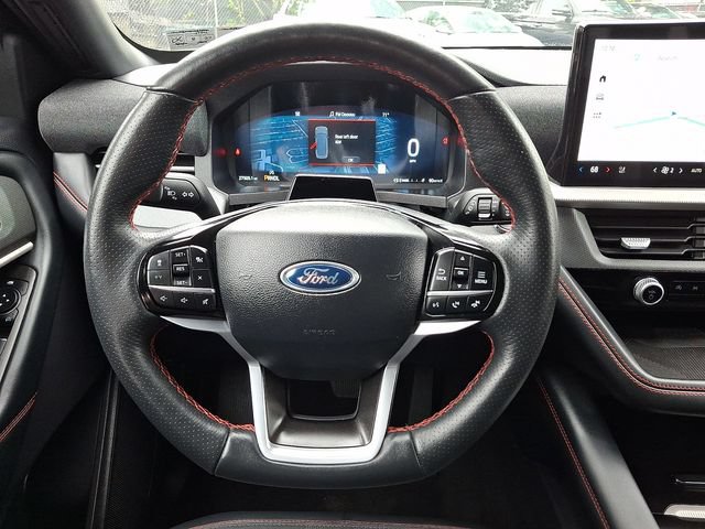Certified 2025 Ford Explorer ST-Line AWD/4WD image 21