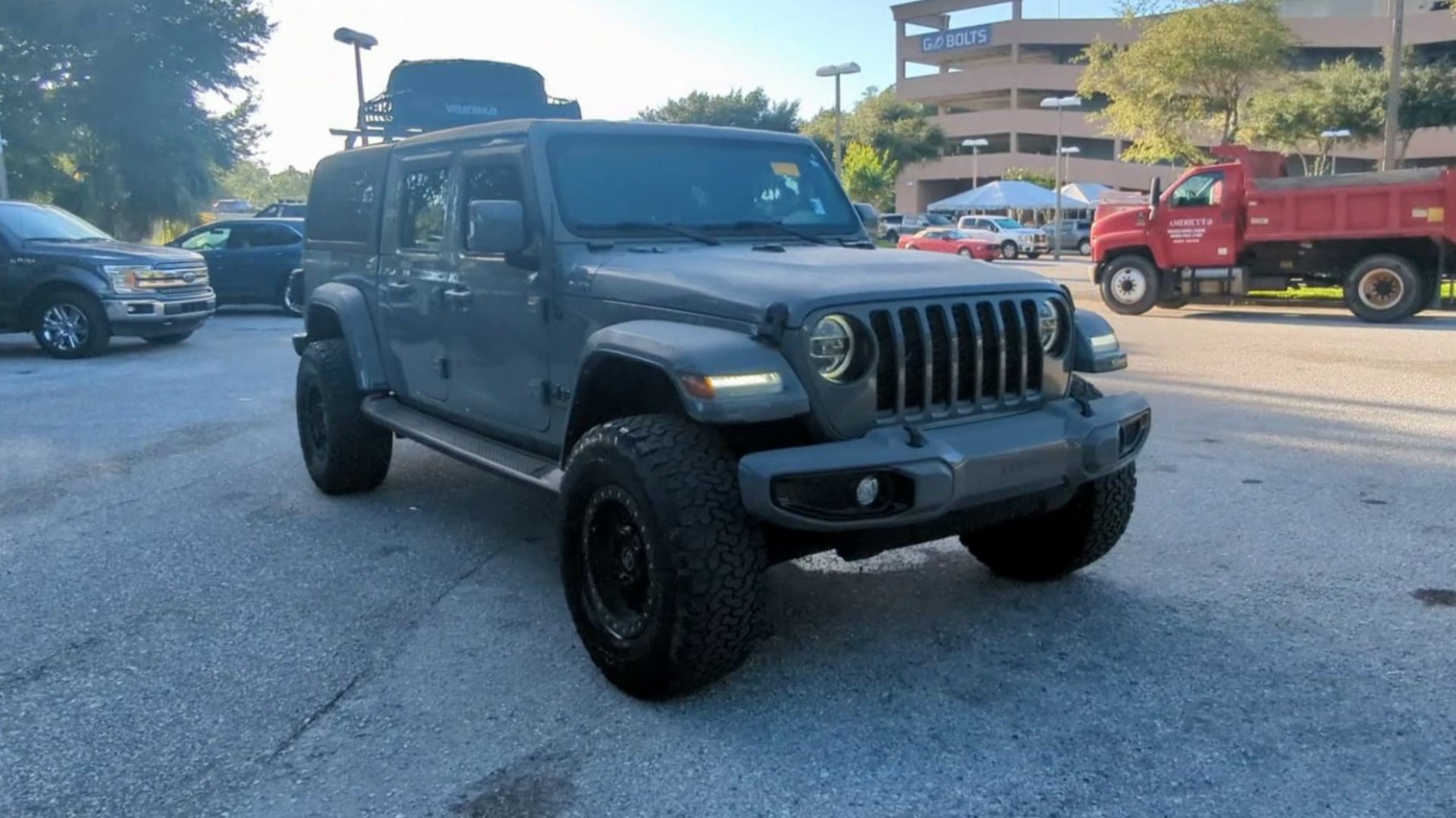 Used 2022 Jeep Gladiator Overland AWD/4WD image 4