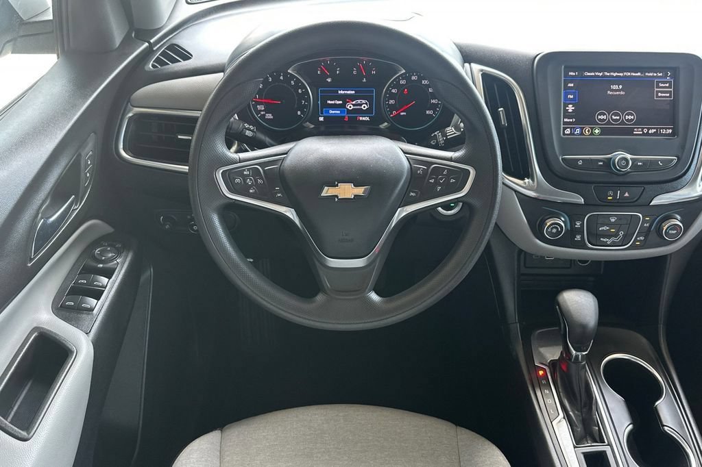 Used 2022 Chevrolet Equinox LT FWD image 17