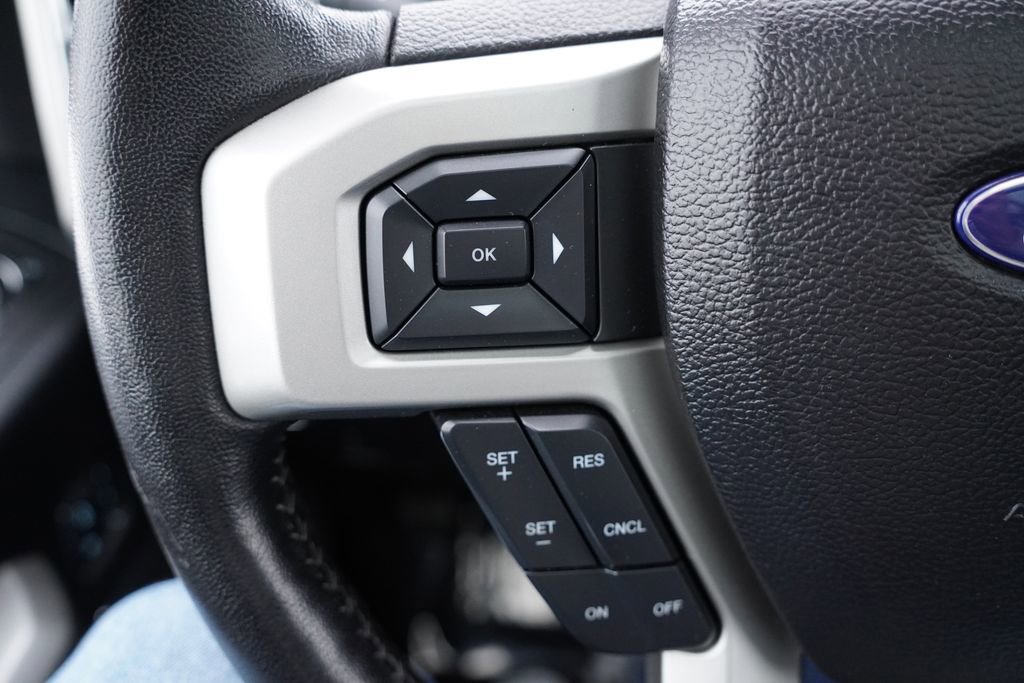 Certified 2017 Ford F150 Lariat w/ Equipment Group 502A Luxury image 37