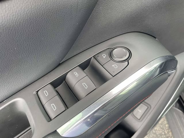 Used 2025 Chevrolet Traverse Z71 w/ Enhanced Driving Package AWD/4WD image 18
