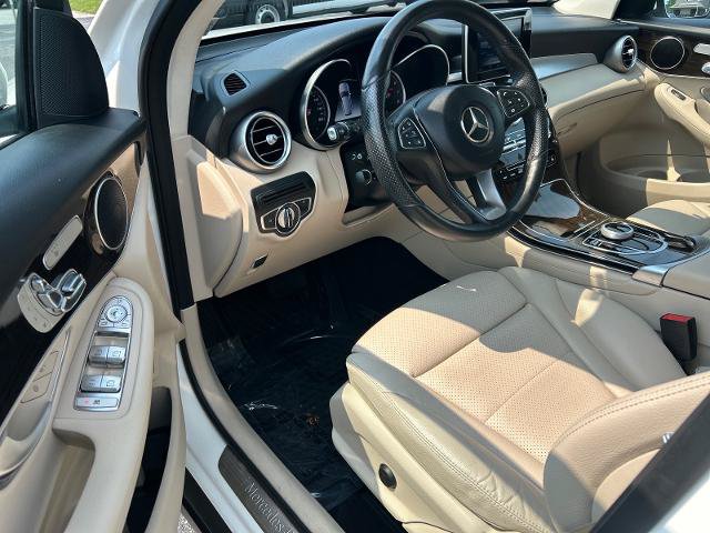 Used 2018 Mercedes-Benz GLC 300 4MATIC image 8