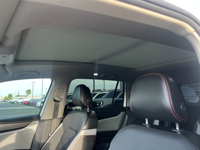 Used 2024 Volkswagen Atlas Peak Edition SE AWD/4WD image 11