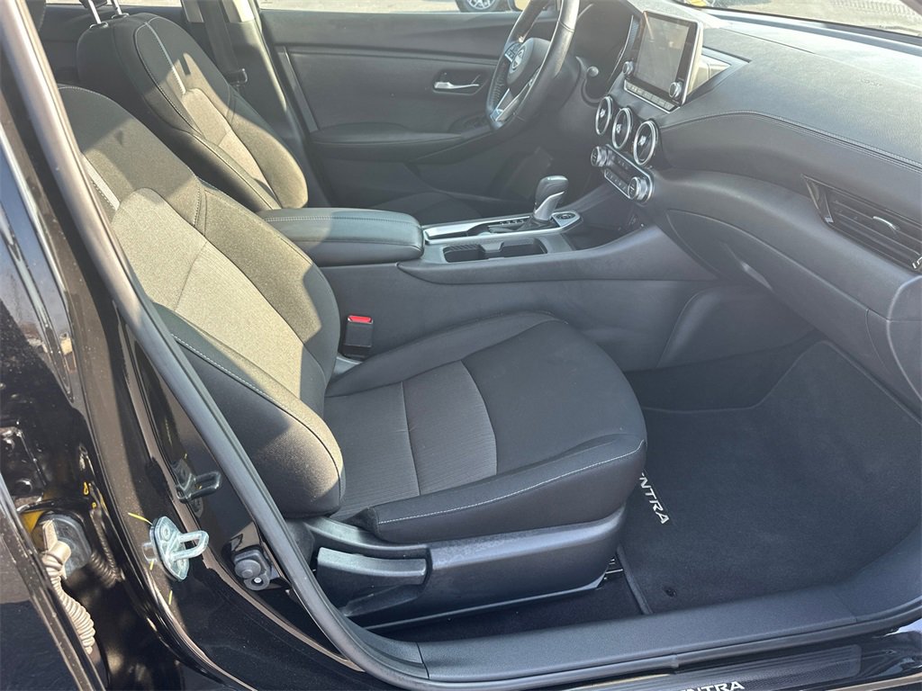 Used 2025 Nissan Sentra SV w/ All-Weather Package image 13