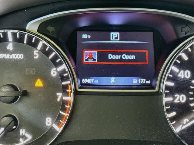 Used 2018 Nissan Altima 2.5 SR w/ SR Midnight Edition FWD image 19