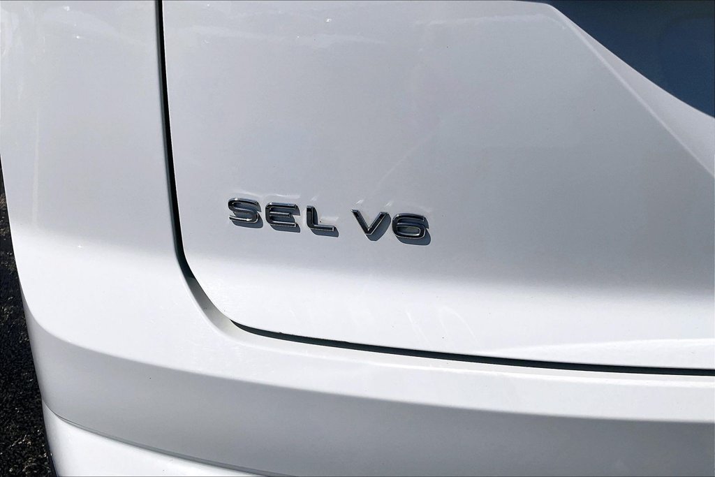 Used 2021 Volkswagen Atlas Cross Sport SEL R-Line AWD/4WD image 7