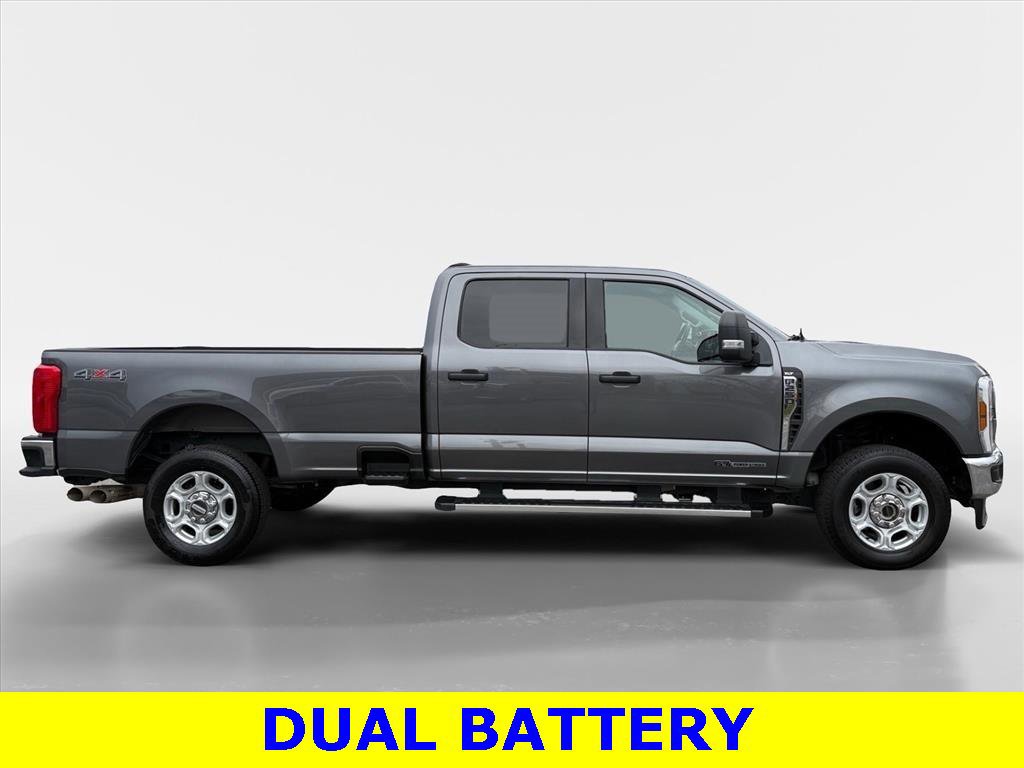 Certified 2025 Ford F250 XLT image 2