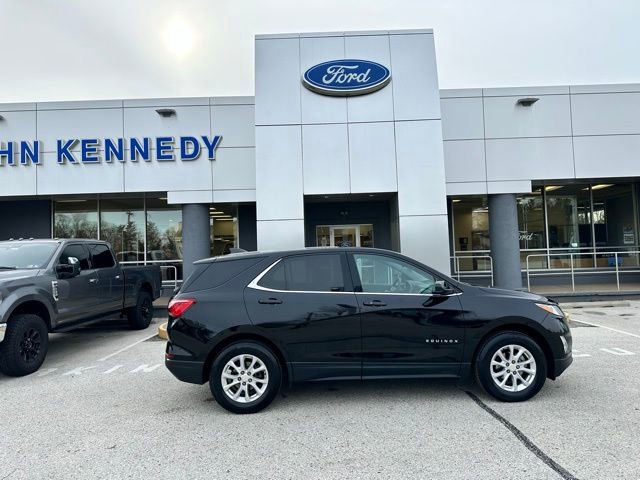 Used 2020 Chevrolet Equinox LT w/ Driver Convenience Package image 19