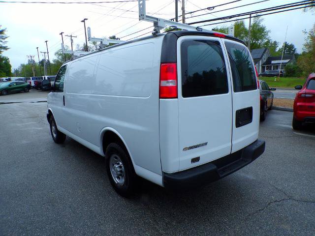 Used 2022 Chevrolet Express 2500 RWD image 6