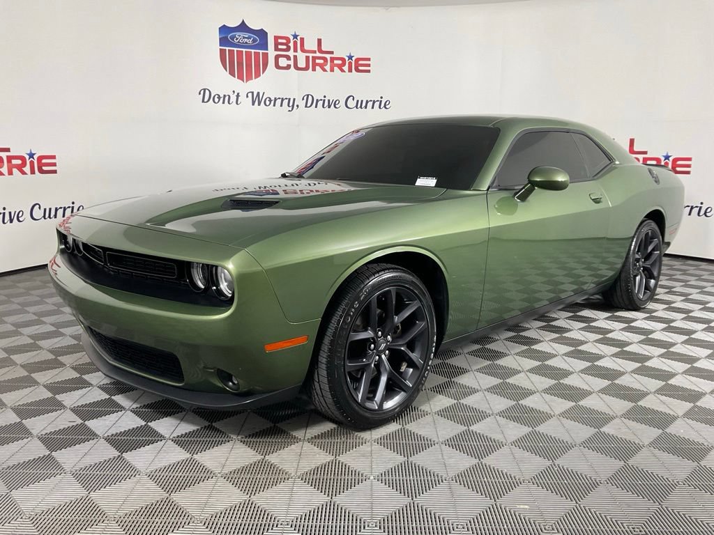 Used 2022 Dodge Challenger SXT w/ Blacktop Package RWD image 7
