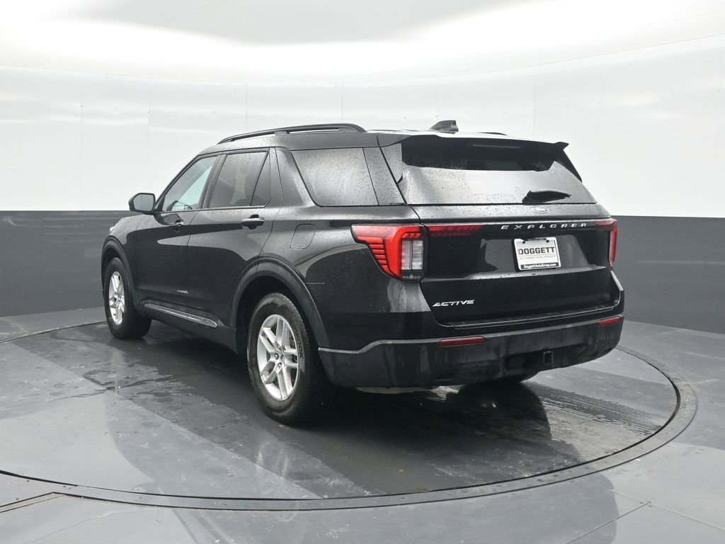 Certified 2025 Ford Explorer Active RWD image 22