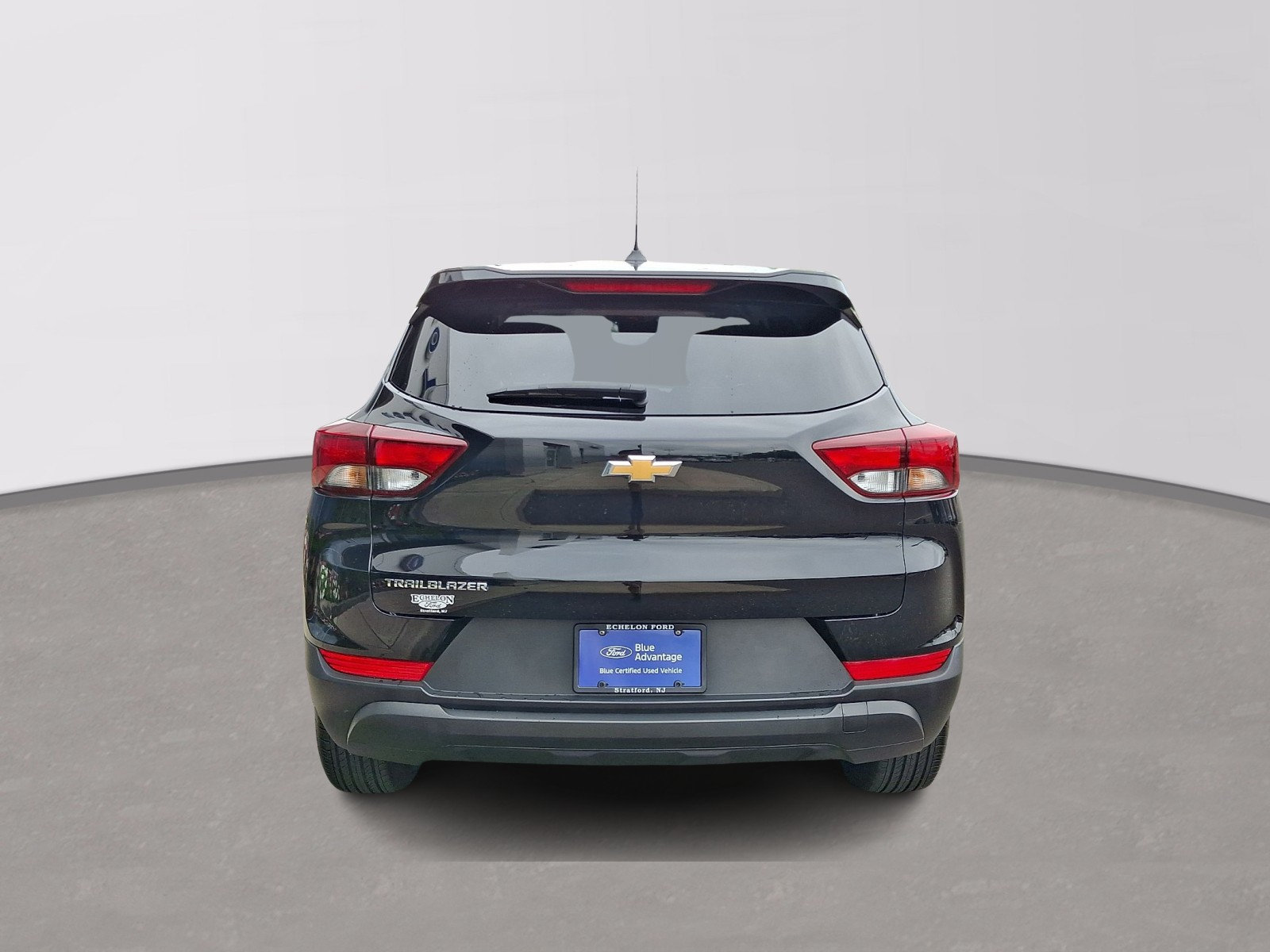 Used 2024 Chevrolet TrailBlazer LS w/ LS Convenience Package FWD image 5