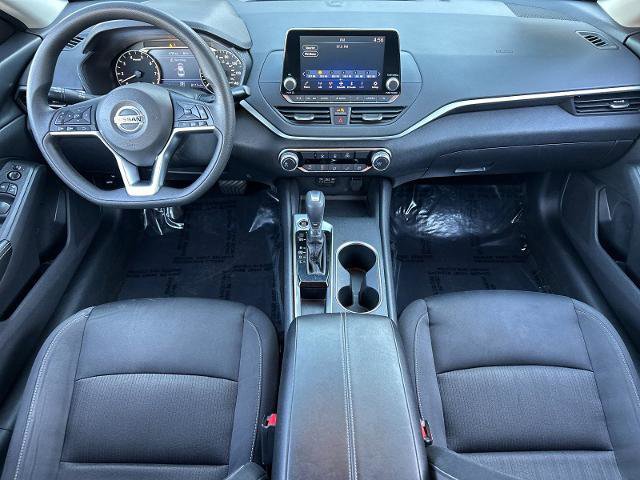 Used 2022 Nissan Altima 2.5 SV image 12