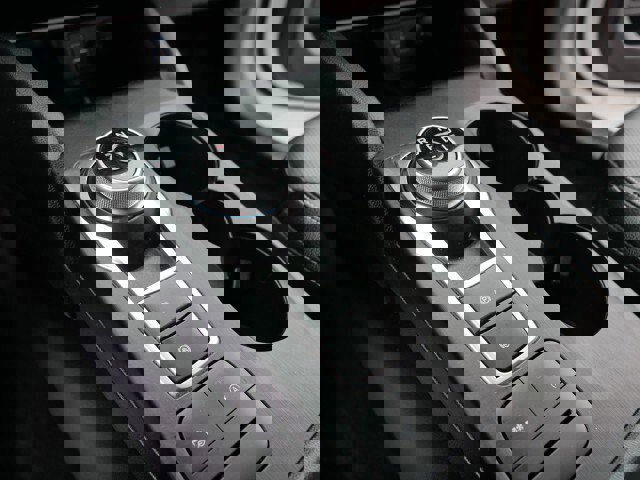 Certified 2022 Ford Escape SEL w/ Technology Package AWD/4WD image 30