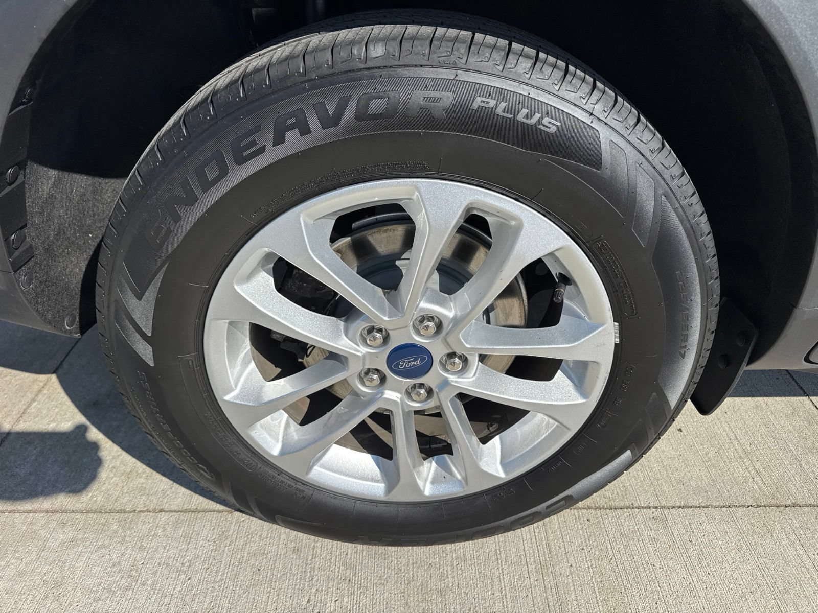 Certified 2020 Ford Escape SE AWD/4WD image 18