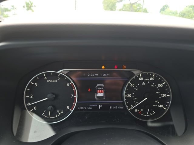 Used 2023 Nissan Rogue SV FWD image 12