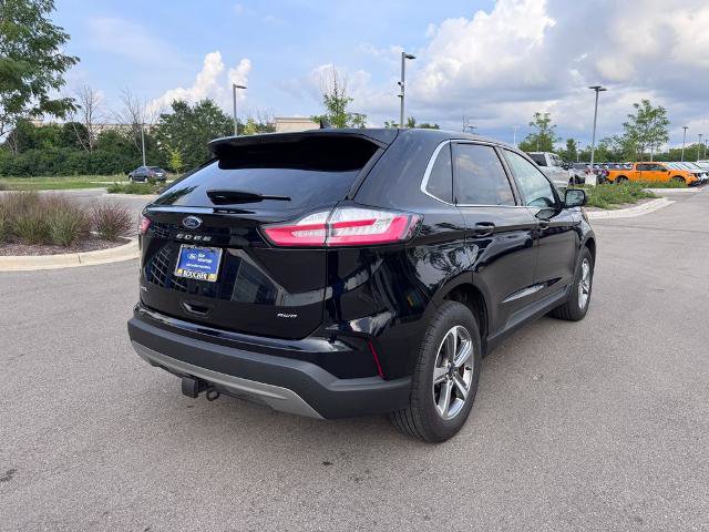Certified 2024 Ford Edge SEL w/ Convenience Package AWD/4WD image 4
