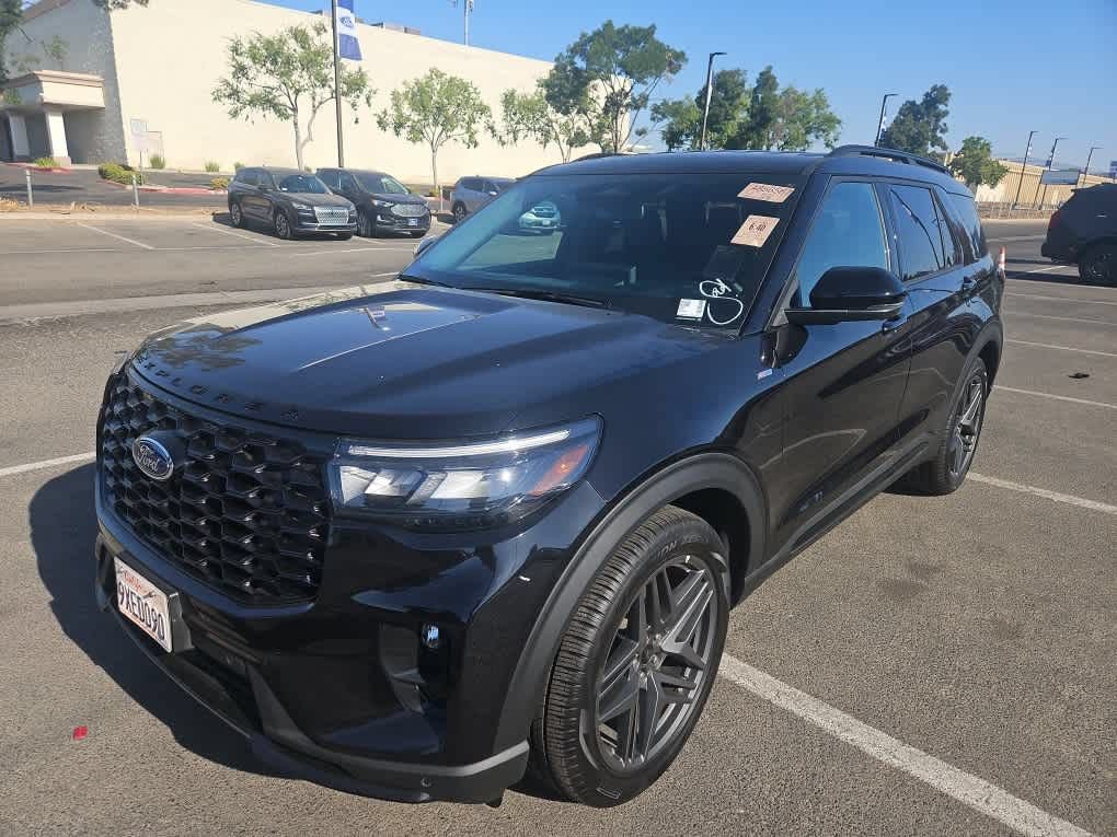 Certified 2025 Ford Explorer ST-Line w/ Premium Package