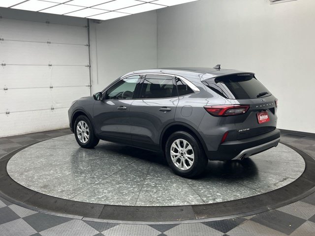 Certified 2023 Ford Escape Active w/ Tech Pack #1 AWD/4WD image 2