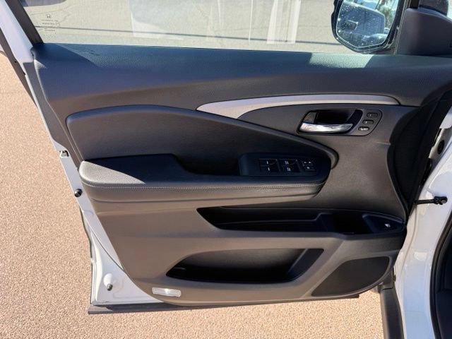 Used 2022 Honda Ridgeline RTL-E image 11