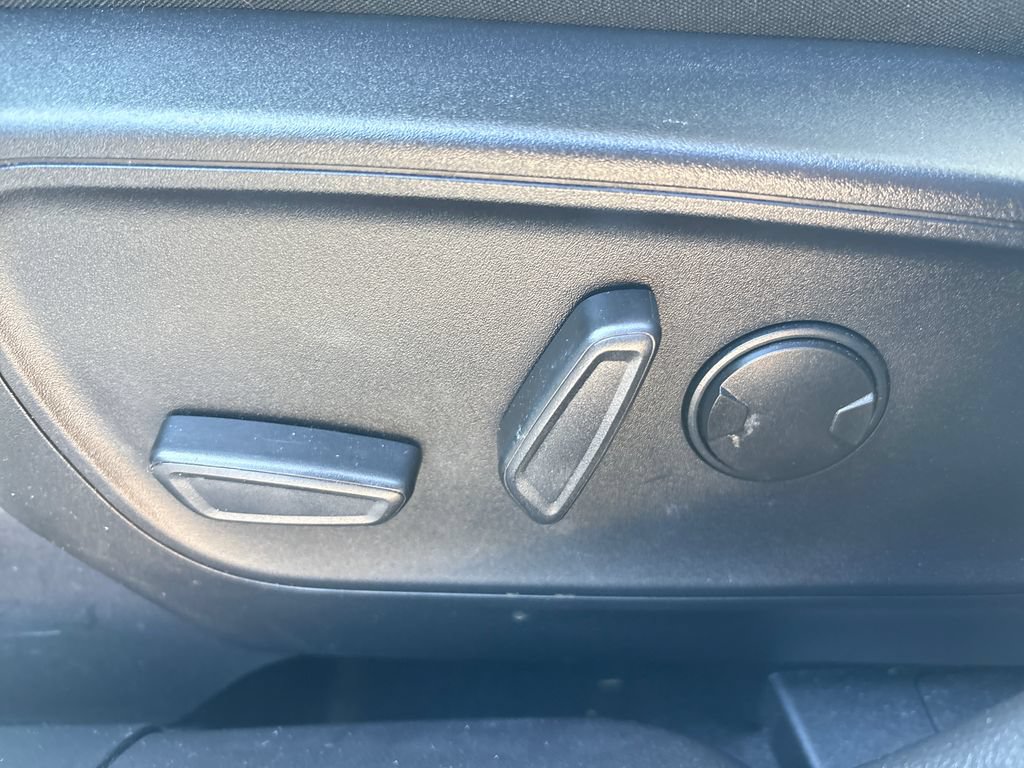 Certified 2023 Ford Escape Active FWD image 28