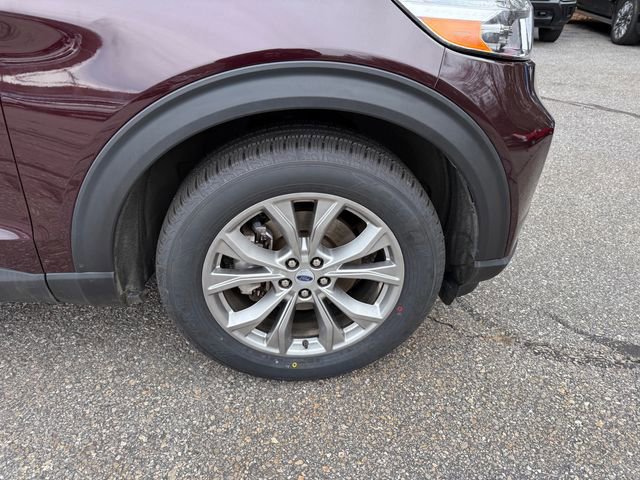 Certified 2023 Ford Explorer XLT w/ Equipment Group 202A image 36
