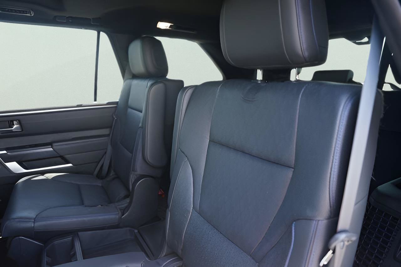 Used 2024 Toyota Sequoia Platinum AWD/4WD image 14