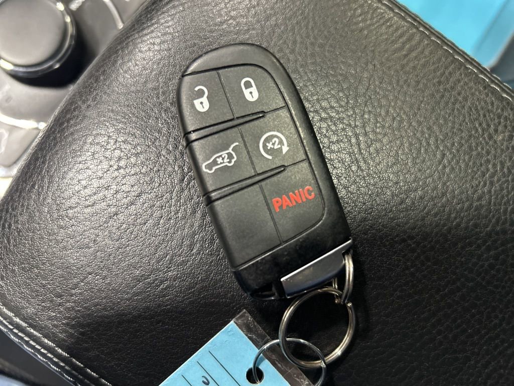 Used 2020 Jeep Grand Cherokee Summit w/ Platinum Series Group image 26