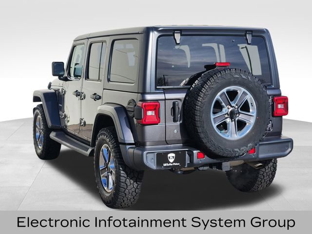 Used 2018 Jeep Wrangler Unlimited Sahara image 3